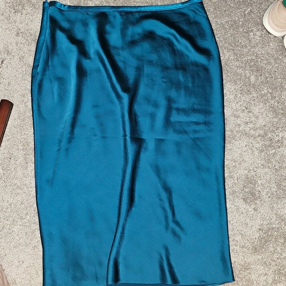 Trina Turk Teal Satin Midi Skirt Size 14 | Sleek Silky Sheen | Elegant Evening o